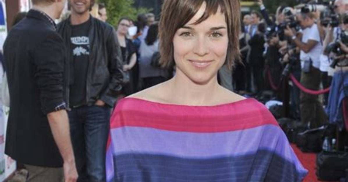 Ren%C3%A9E Felice Smith Net Worth 600. Jpg