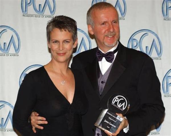 Rhona Cameron Net Worth