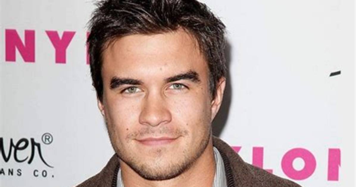 Rob Mayes Net Worth