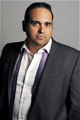 Robert Amaya Net Worth