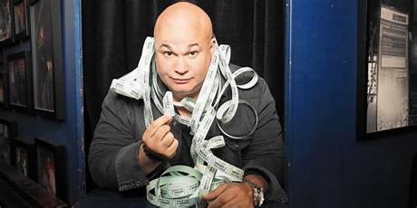 Robert Kelly Net Worth