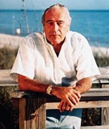 Robert Ludlum Net Worth