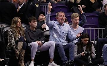Robert Sarver Net Worth