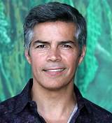 Roberto Morales Net Worth