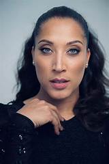 Robin Thede Net Worth