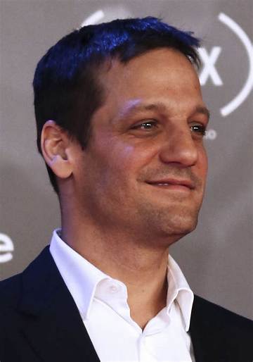 Rodrigo De La Serna Net Worth