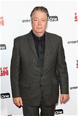 Roger Allam Net Worth
