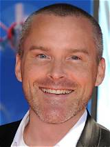 Roger Craig Smith Net Worth