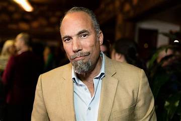 Roger Guenveur Smith Net Worth