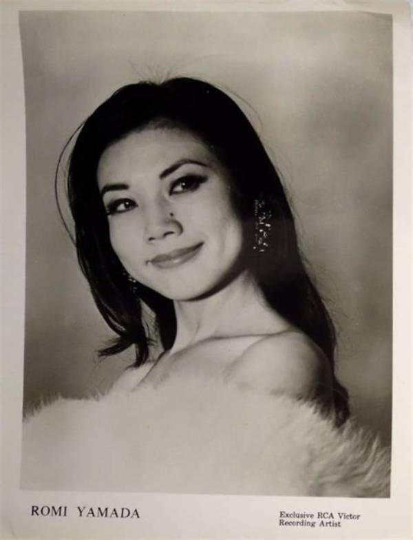 Romi Yamada Net Worth
