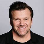 Russ Lee Net Worth