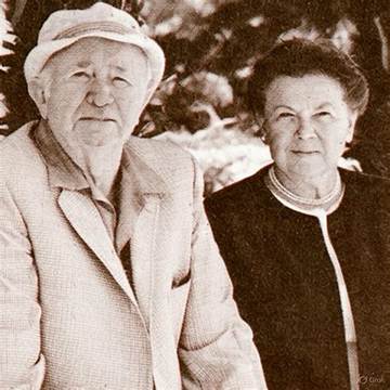 Ruth Wells Brennan Net Worth