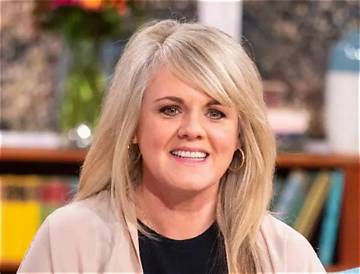 Sally Lindsay Net Worth