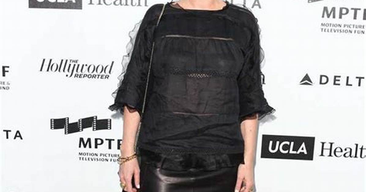 Samantha Mathis Net Worth