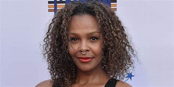 Samantha Mumba Net Worth
