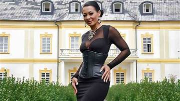 Sandra Romain Net Worth