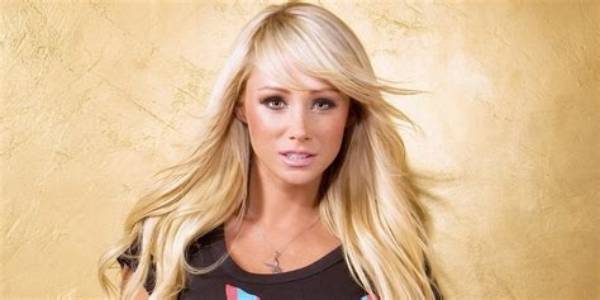 Sara Jean Underwood Net Worth