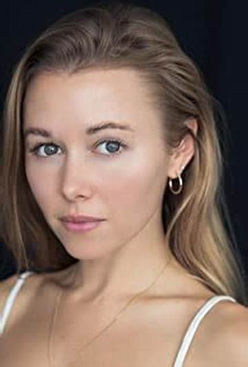 Sarah Alexandra Marks Net Worth
