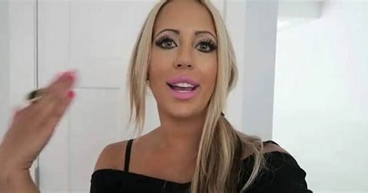 Sarah Gibbons Net Worth
