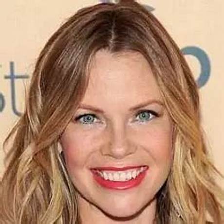 Sarah-Jane Morris Net Worth