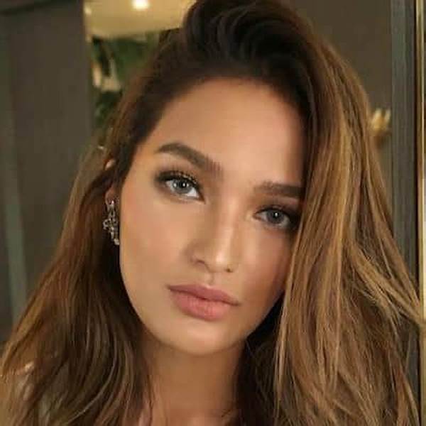 Sarah Lahbati Net Worth