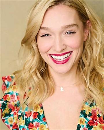 Sarah Stouffer Net Worth