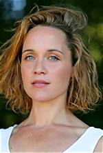 Scarlett Alice Johnson Net Worth