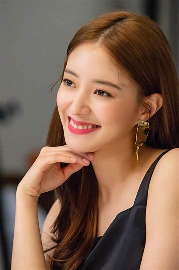 Se Young Lee Net Worth
