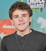 Sean Fox Net Worth