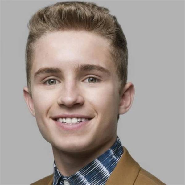 Sean Giambrone Net Worth