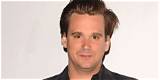 Sean Stewart Net Worth