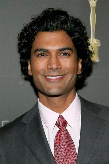 Sendhil Ramamurthy Net Worth