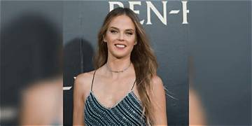 Shannan Click Net Worth