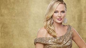 Sharon Case Net Worth