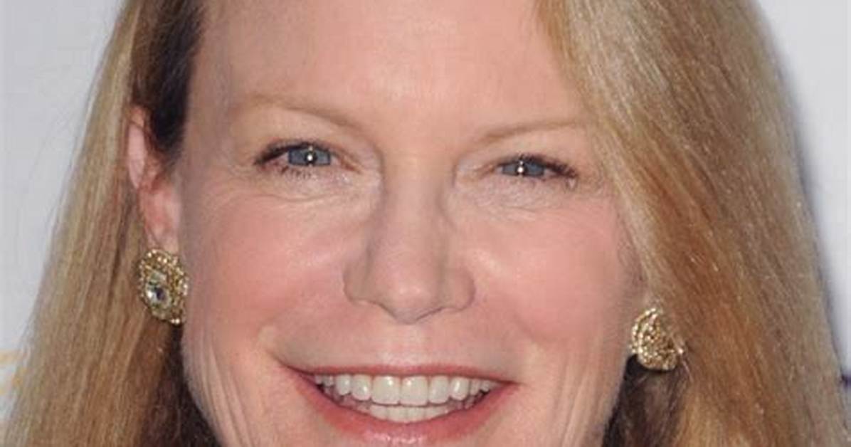 Shelley Hack Net Worth