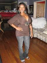 Shoneji Loraine Net Worth