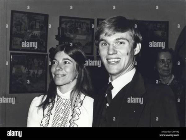 Sian Barbara Allen Net Worth