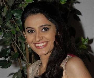Smita Net Worth