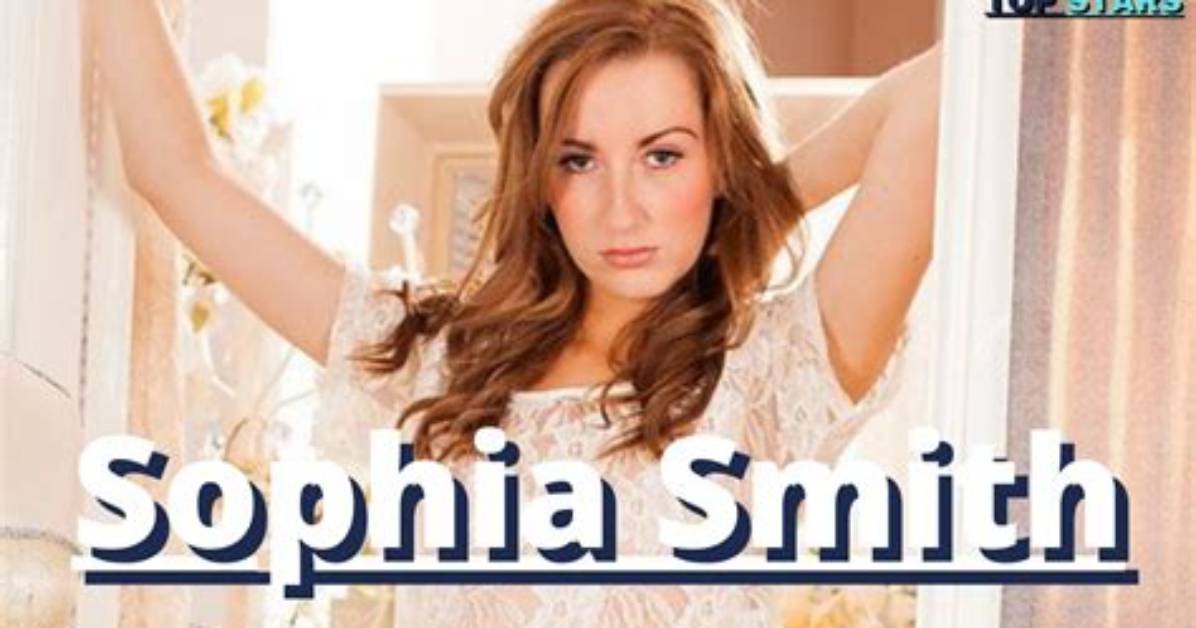 Sophia Smith Net Worth