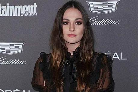 Sophie Skelton Net Worth