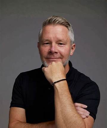 Steve Hewitt Net Worth