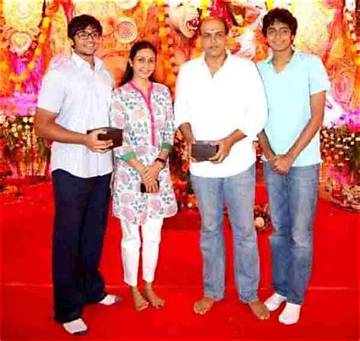 Sunita Gowariker Net Worth