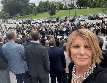 Susie Hatton Net Worth