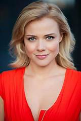 Tamara Knausz Net Worth