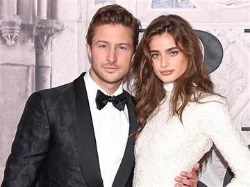 Taylor Hill Net Worth
