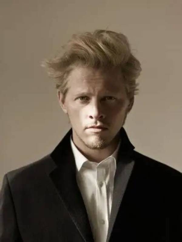 Thure Lindhardt Net Worth