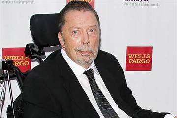 Tim Curry Net Worth