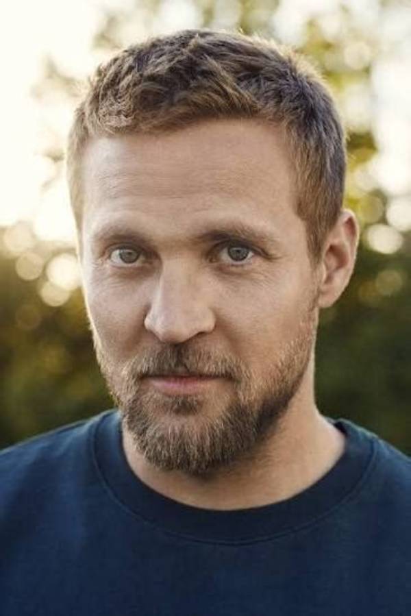 Tobias Santelmann Net Worth