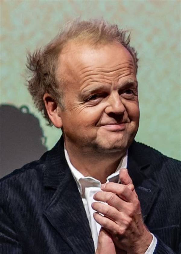 Toby Jones Net Worth