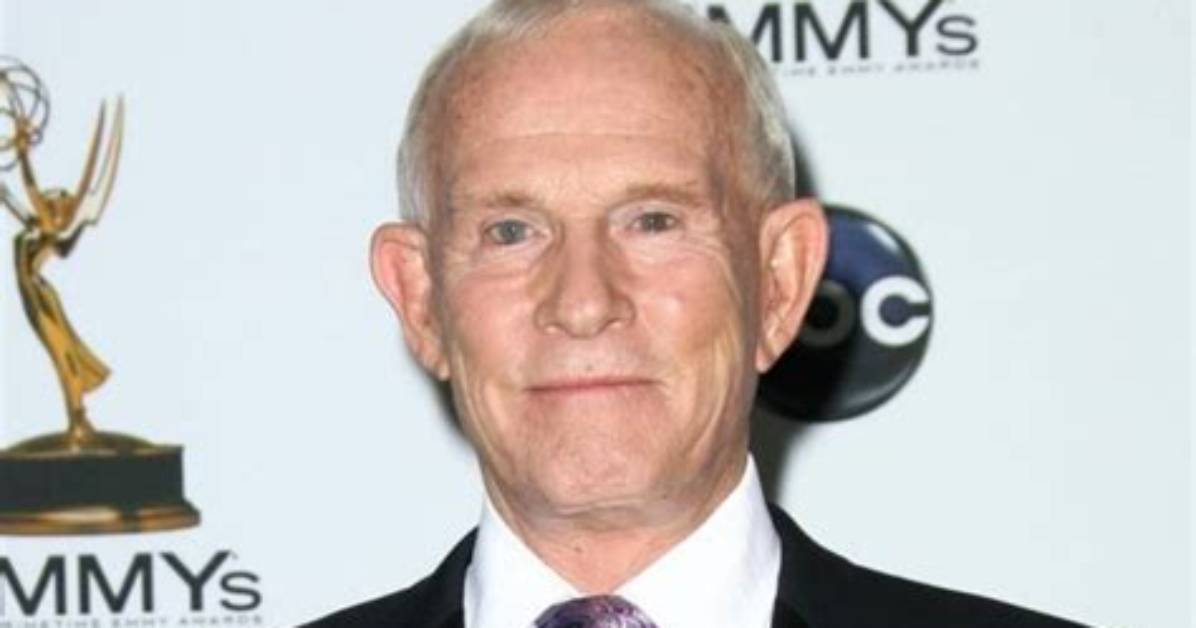 Tom Smothers Net Worth